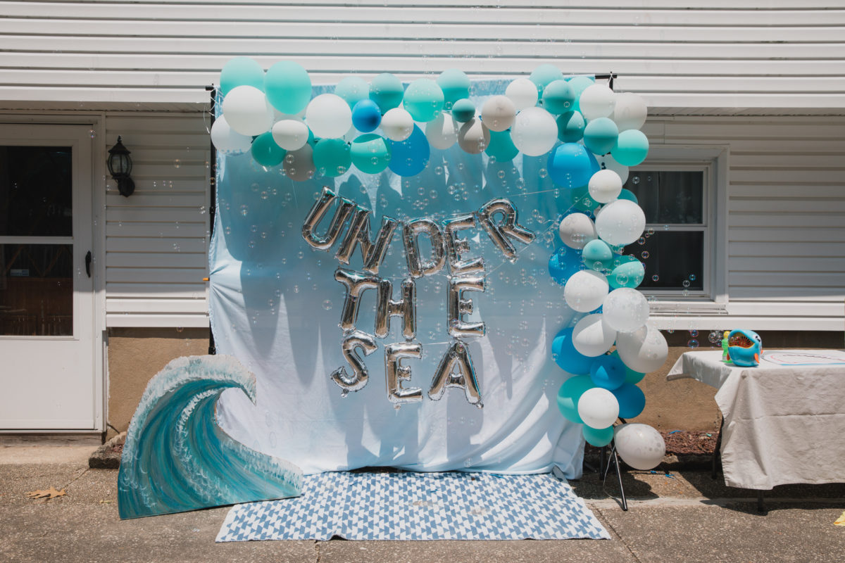 balloon arch under the sea party